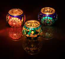 Load image into Gallery viewer, Artisanal: Turkey: Handmade Candle Holder 3 piece set - mini