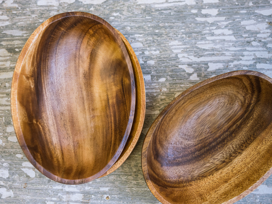 Artisan: Philippines- Solid Acacia Oval Bowl