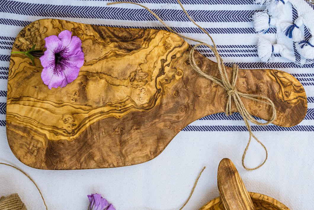 Artisanal: Tunisia:  Handcrafted  Olive Wood Chopping Board/Cheese Tray